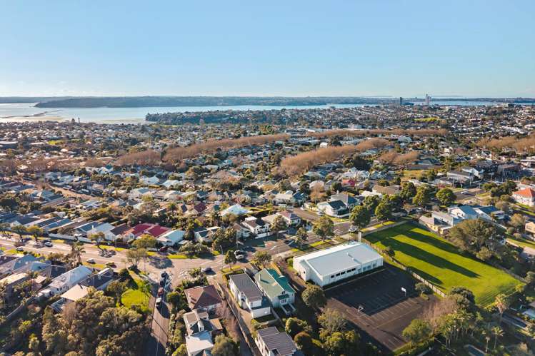 182 Surrey Crescent Grey Lynn_24