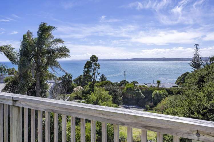 6C Whaanga Road Raglan_19