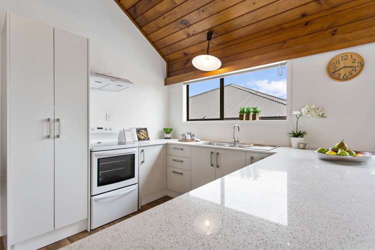 8 Ancona Lane Goodwood Heights_9