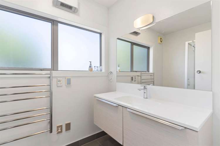 2 Wilding Avenue Epsom_8