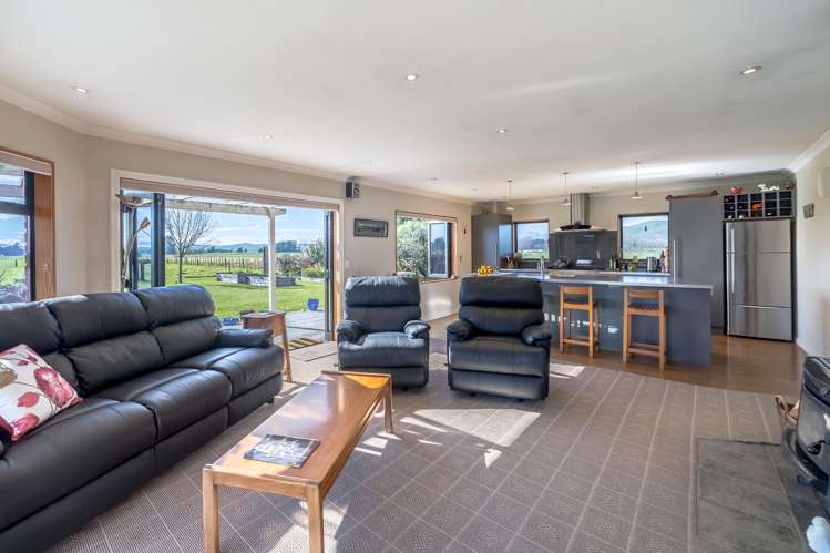 199 Masterton Castlepoint Road Masterton_7