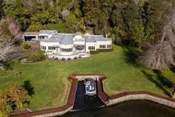 ‘Everybody knows it’: Lake Rotoiti’s Art Deco home for sale