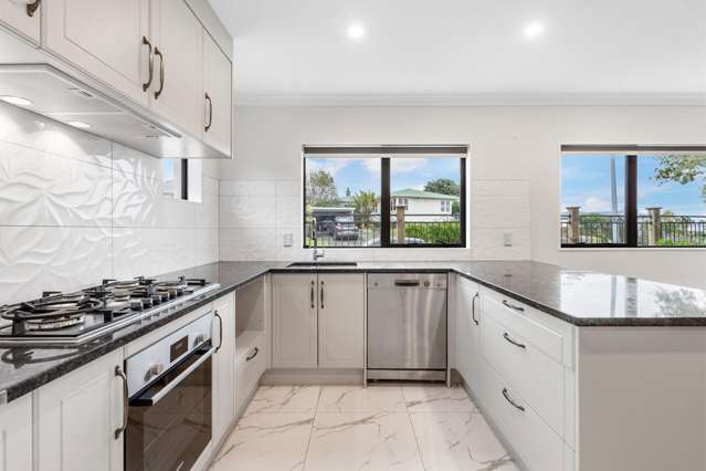 166 Ennis Avenue Pakuranga Heights_3