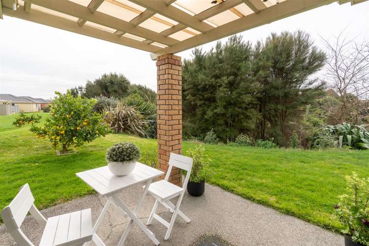 43 Sovereign Isle Lane Rototuna_11