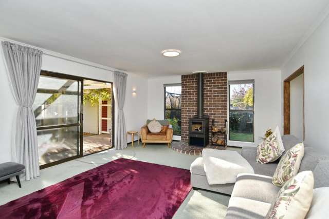 32 Millstream Drive Lincoln_3