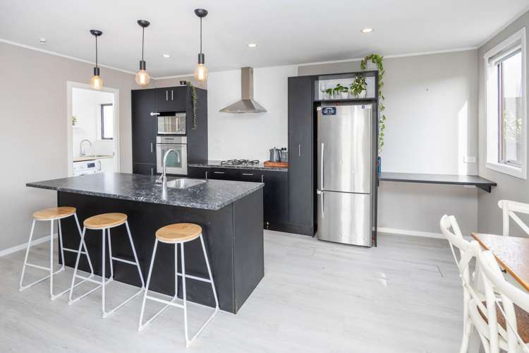 23 Grange Avenue_0