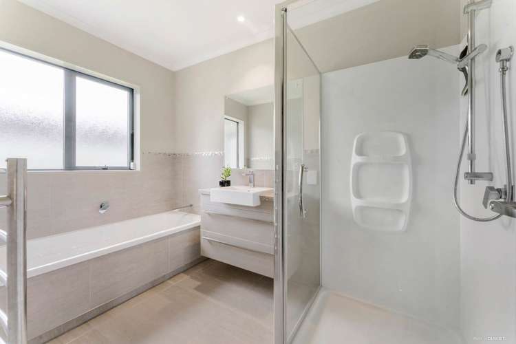 1 Kirkaldy Street Wattle Downs_13