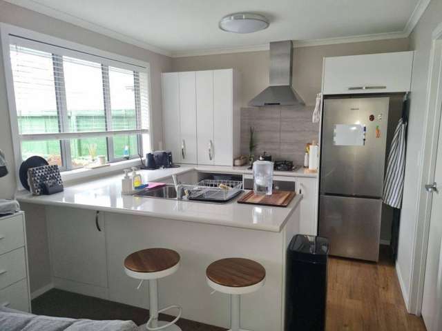 6/27 Jones Crescent Melville_1