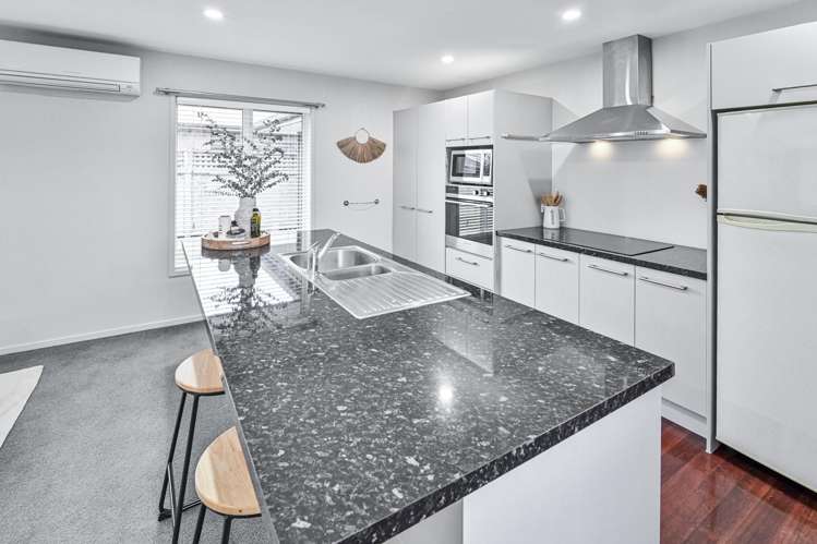 1031 Reka Street Akina_3