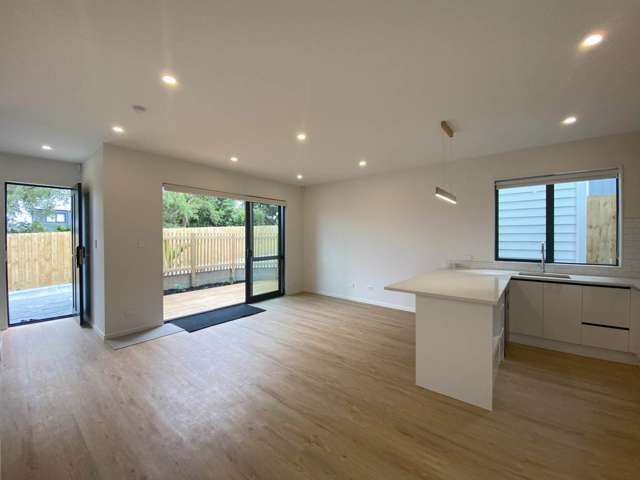 74F Gardner Avenue New Lynn_2