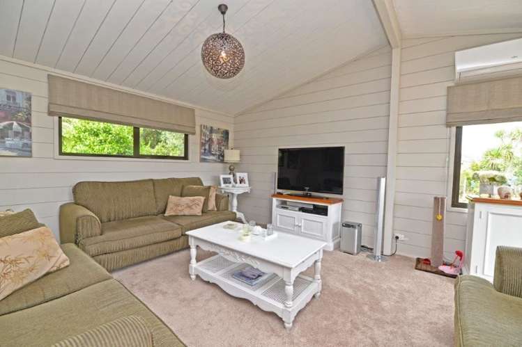 25 Sarah Todd Lane Waimauku_19