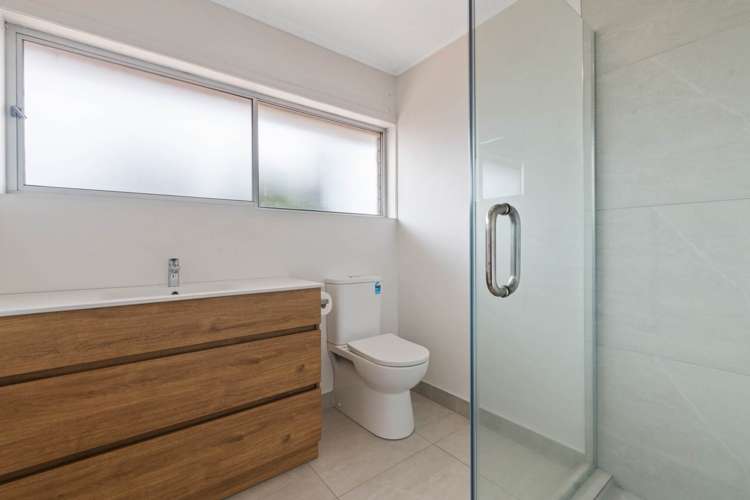 5 Murvale Drive Bucklands Beach_15