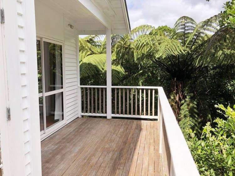  A/75 Chamberlain Road Karori_11