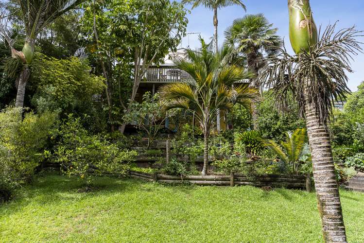 193 Godley Road Titirangi_33