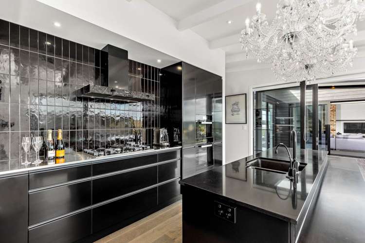 8 Laly Haddon Place Matakana_22