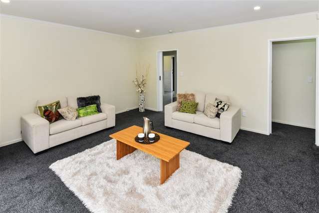 1/3 Beaumaris Way Conifer Grove_3