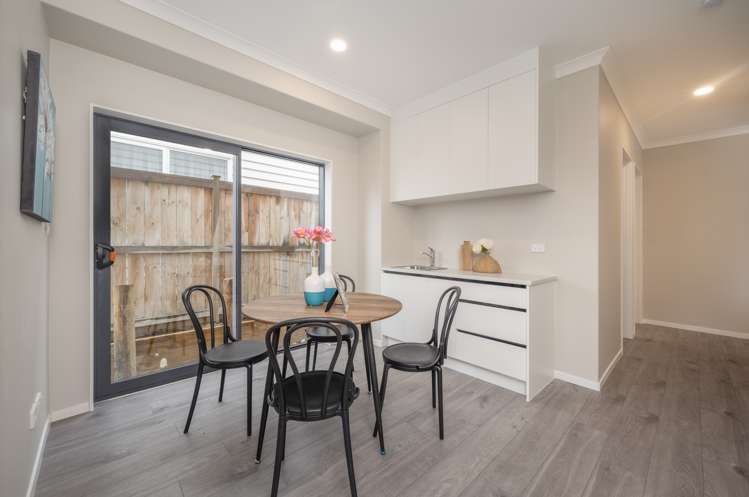 6 Lisnoble Road Flat Bush_10