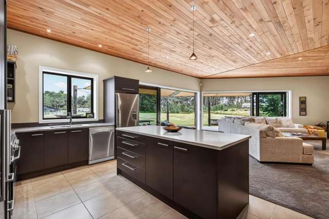 16 Wai Matangi Place 2645_2