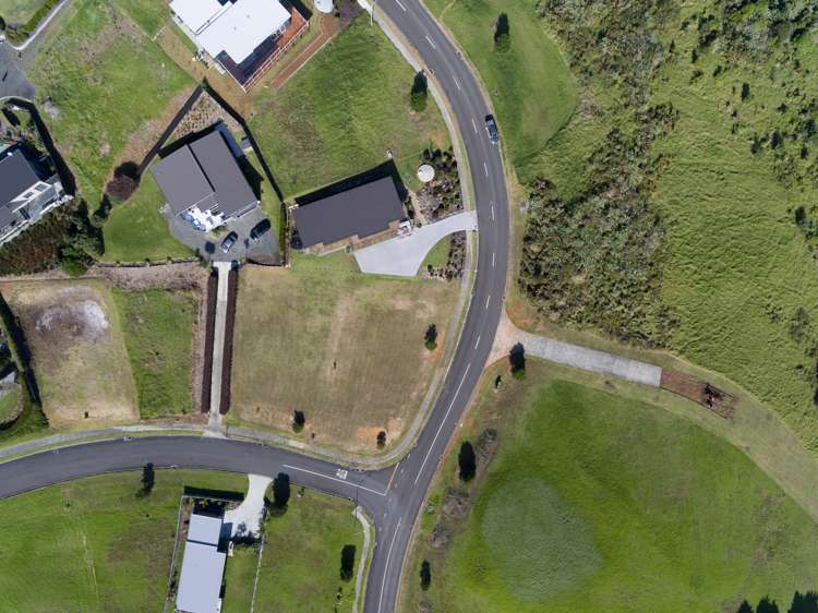 68 Stratford Drive Cable Bay_19