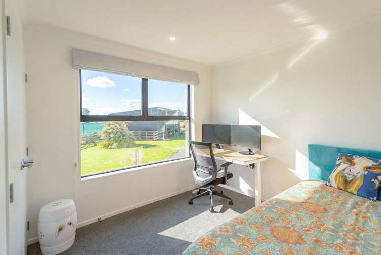 78 Thomas Road Carterton_16