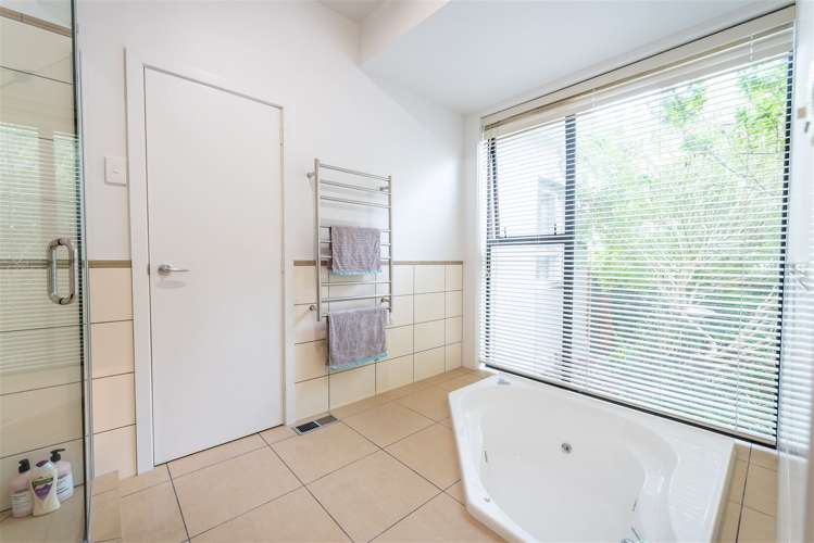 369 Church Street West End_11