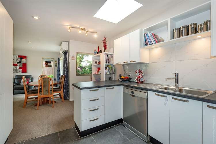 2 Palm Drive Shirley_12