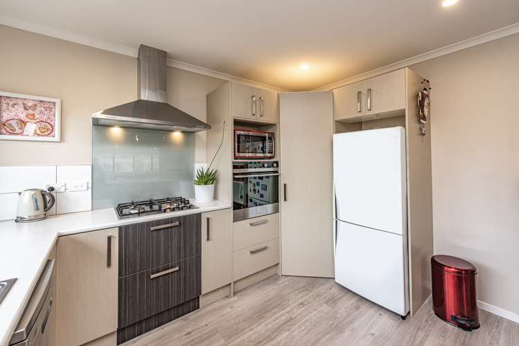 19/2 Caversham Road Springvale_5