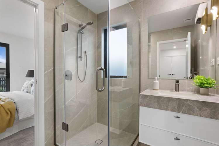 18 Ara Taha Crescent Orewa_11