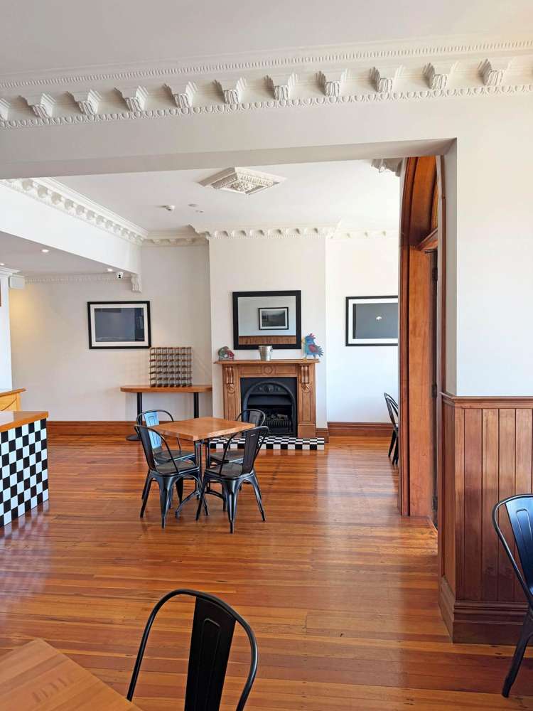 6 Birkdale Road Birkdale_16