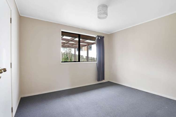 10 Faram Place Massey_5