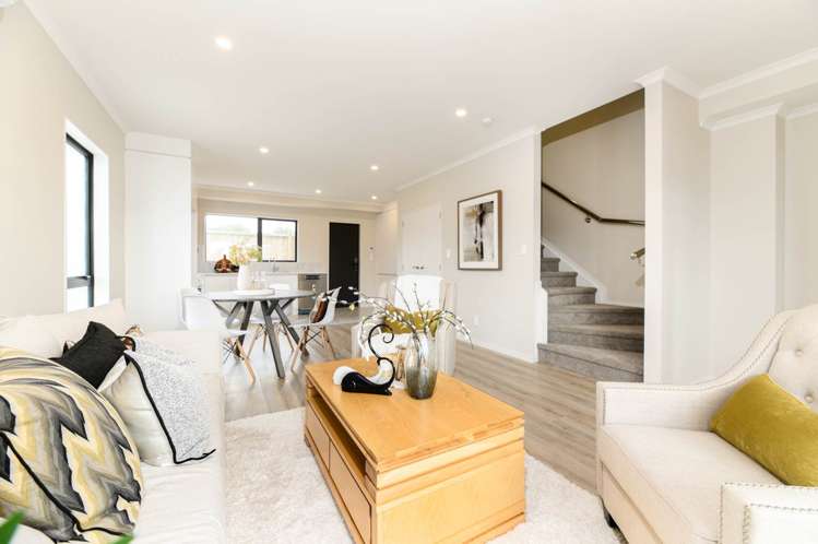 10c Roberts Road Te Atatu South_19