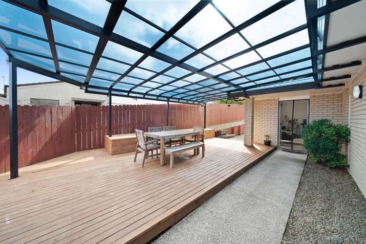 20 Ksenia Drive Flat Bush_1