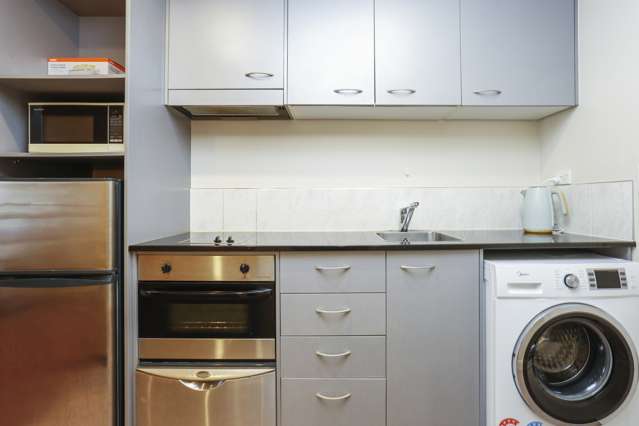 12E/76 Albert Street Auckland Central_3