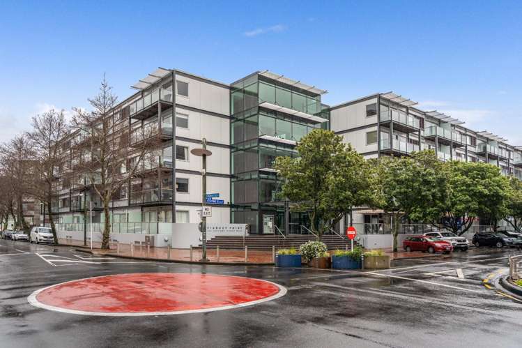 507/125 Customs Street West 10015_17