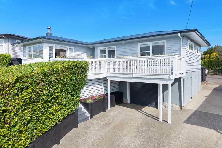 6 Japonica Drive Beach Haven_20