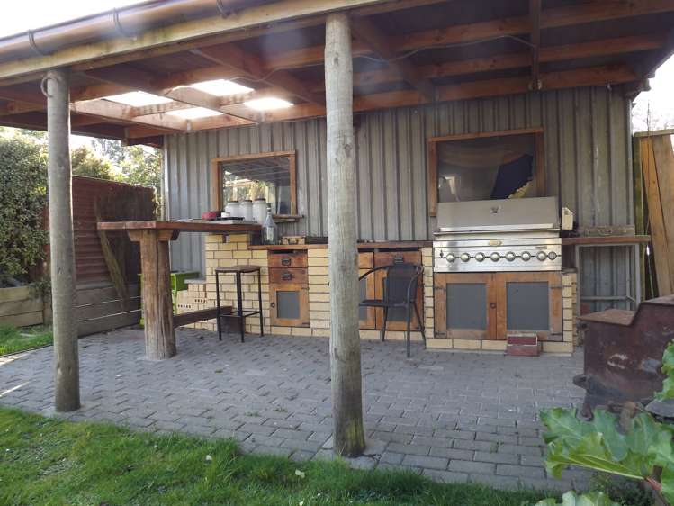 22 High Street Waddington_24