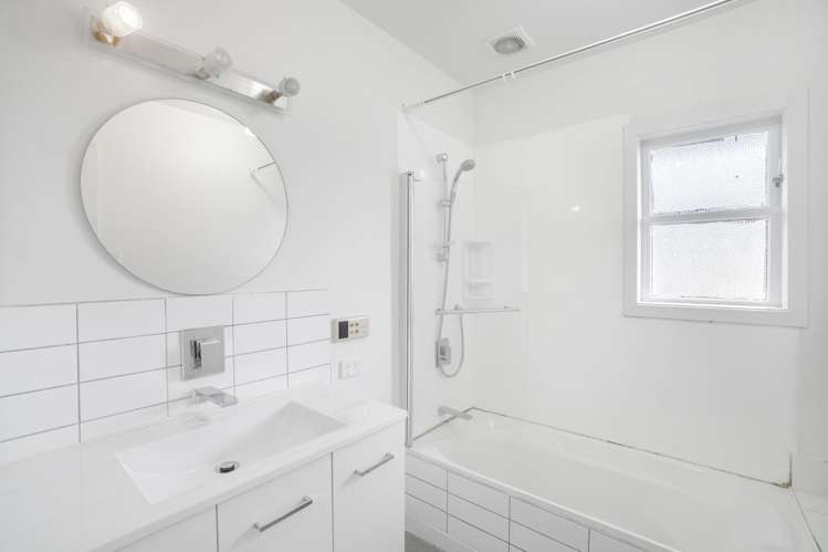 20 Petrie Street Wainuiomata_9