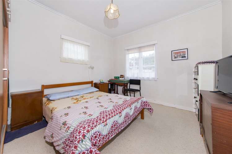 1/3 Seabrook Avenue New Lynn_18