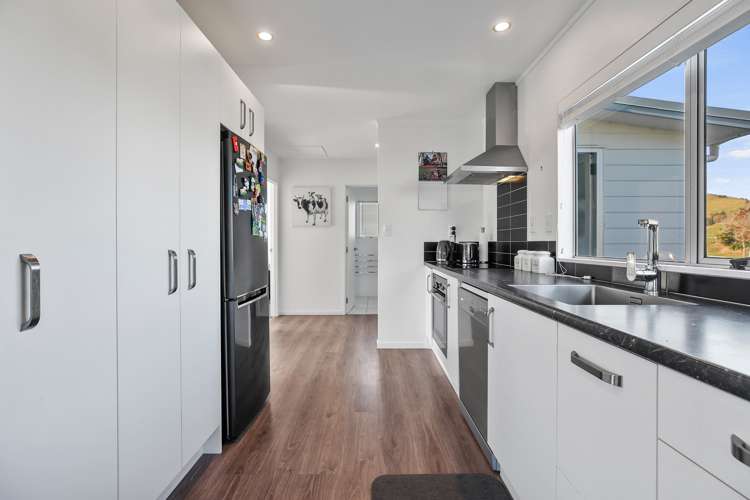 84a Thames Road Paeroa_14