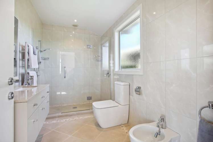 150 Bleakhouse Road Mellons Bay_24