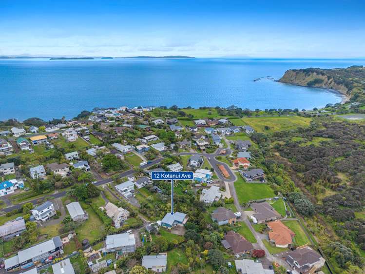12 Kotanui Avenue Army Bay_38