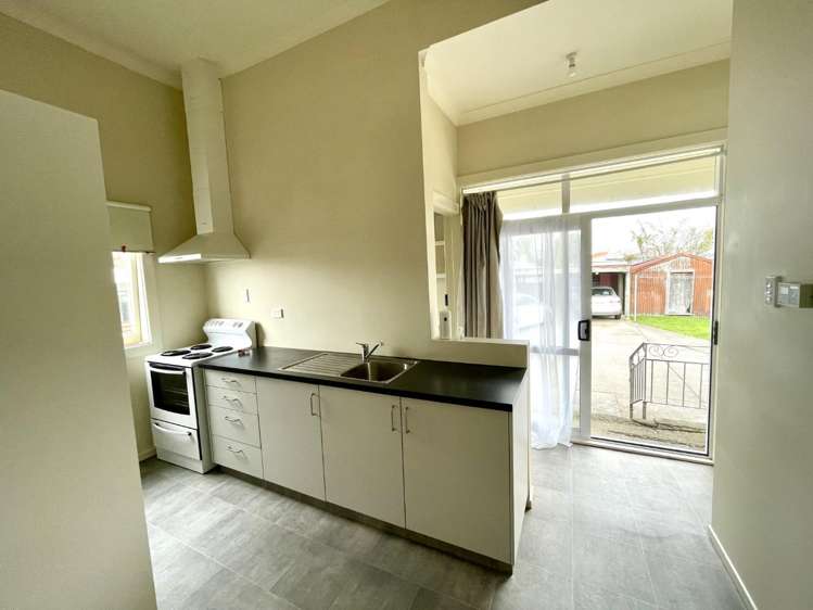 2/1028 Fitzroy Avenue 10487_4
