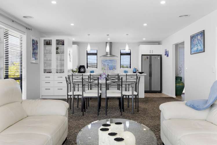 32 Huka Heights Drive Rangatira Park_6