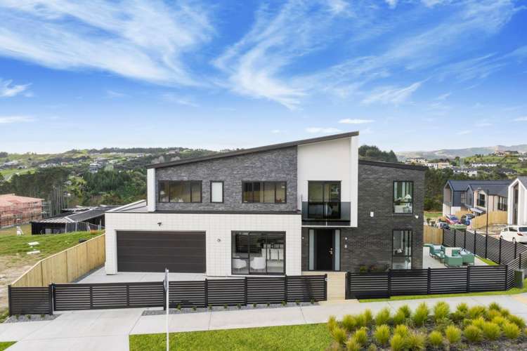 35 Michael Bosher Way Flat Bush_23