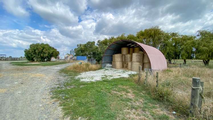 982 State Highway 25 Waitakaruru_8