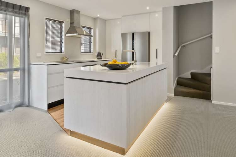 11 Rochdale Way Stoke_7