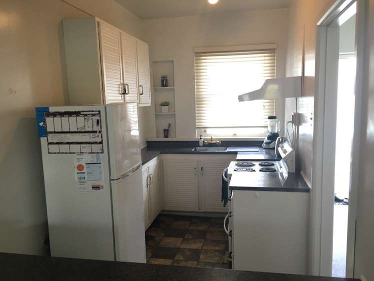 2/179 Jervois Road Herne Bay_7