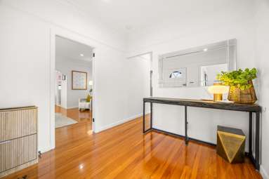 431 Mount Albert Road_3