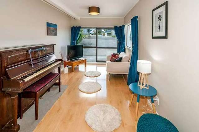 15 Limmer Place Browns Bay_2