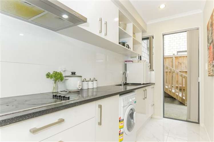 9 Veneta Close Flat Bush_18